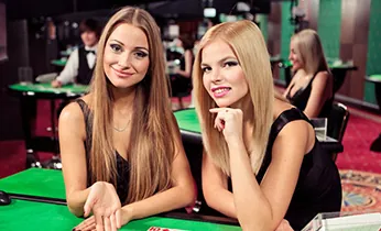 Hình ảnh đội ngũ chuyên gia của 78win1 nhà cái